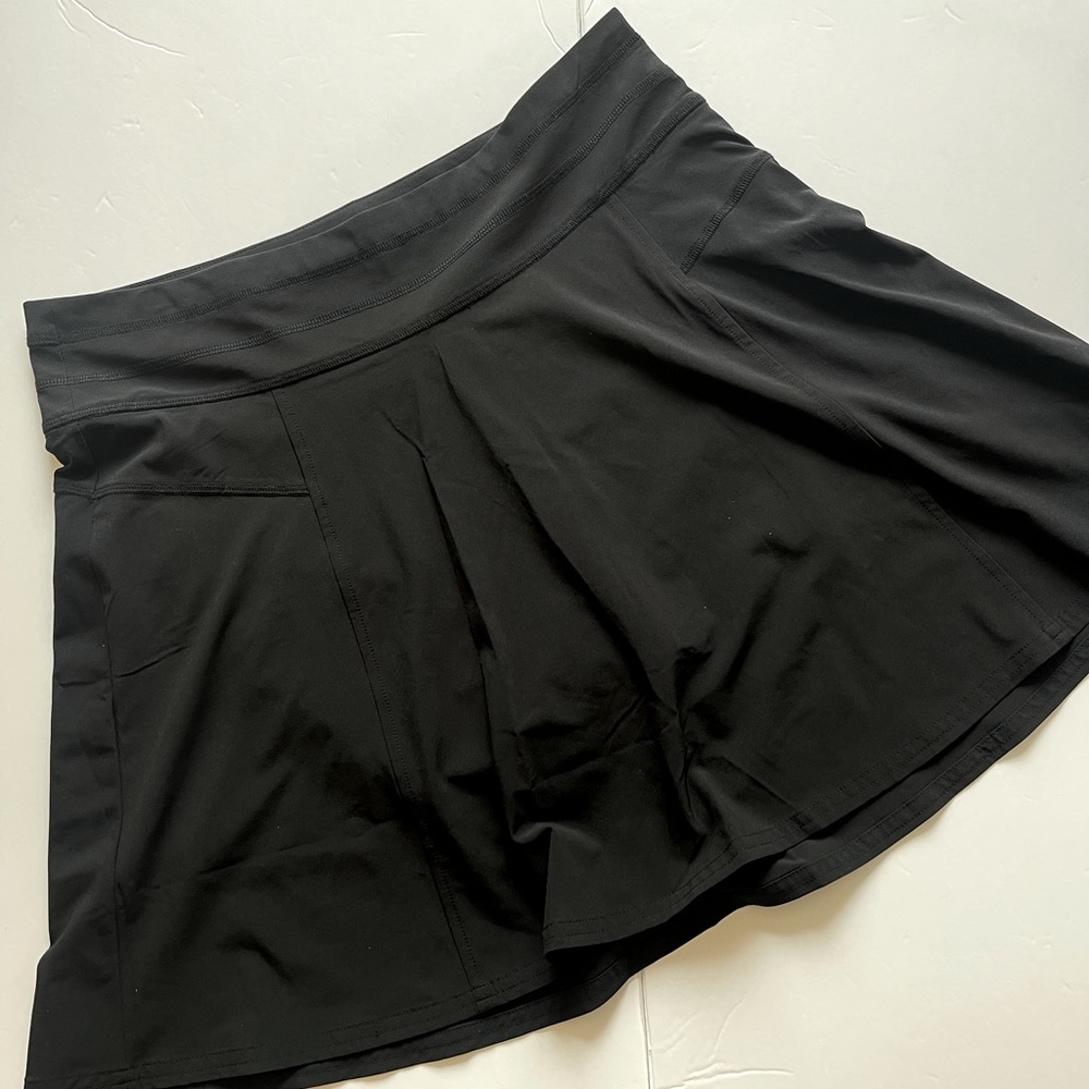 Athleta all day skort in black
